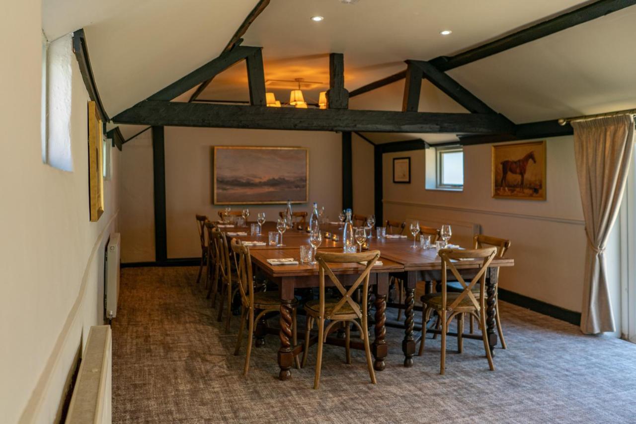 High Corner Inn Godshill  Dış mekan fotoğraf